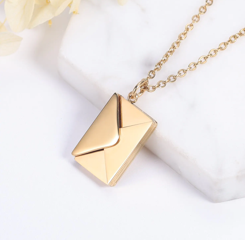 Envelope Necklace - Cindy's Shop